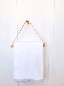 Hanging Towel rail / Towel holder made from Oak and Leather
